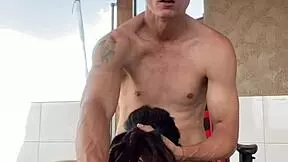 Tattooed teen gives sloppy blowjob on porch