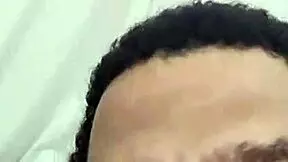 Leo Ogro γαμάει τρεις καυτές αδύνατες Λατίνας νεαρές σε σκληρή δράση.