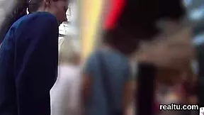 Kurba dobi blacked z grobim blowjobom in ogromnim kurcem