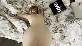 TikTok Cutie Eager to Bang Her Stepbrother in Steamy Roleplay