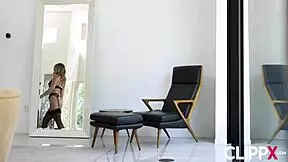 Holy Crap! Anna Claire Clouds' Bubble Butt Gets Pounded by Zac Wild!