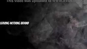 comi um desconhecido batendo uma na trilha