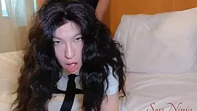 Quick banging with curvy schoolgirl before parents arrive