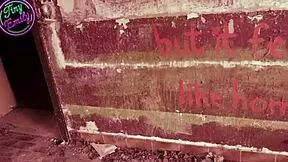 Cadılar Bayramı rol yapma seks, küçük Alman genç Tiny Emily yabancı tarafından baştan çıkarılıyor