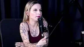 Foi convidada a se retirar de vários estabelecimentos teve um relacionamento aberto e quanto tentou fazer com uma novinha - just joana watch on sheer red