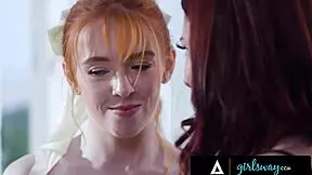 Redhead bonds with step-moms in group activity