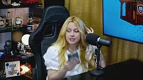 Man, I couldn’t believe it! That ninfeta Viamms rated Ruan’s huge rod high. Did she really dig his thick shaft or what?!