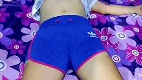 Que rico una gordita que te exprima y ordeñe todo el semen mi mejor amiga estudiante me dejó cogerla de compás