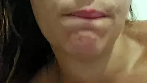 Quero da minha bucetinha de puta alguém aí topa me comer de graça