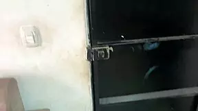 My stepsister arrives from a trip after a long time without seeing her I like how she looks now