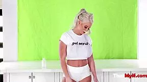 Blonde milfs strategy to milk money- alura jensen with big ass and tits