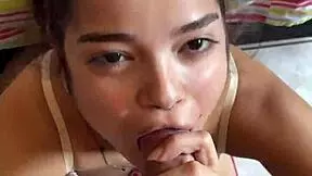 novinha debora prado caindo de boca em pau veiudo pra fazer um boquete profundo e desleixado