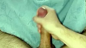 New 17 year old masturbates and cums hard on the bed in this homemade solo session.