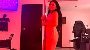 Divorced Porn Actress Hunts Warehouse Worker For Intense Fuck