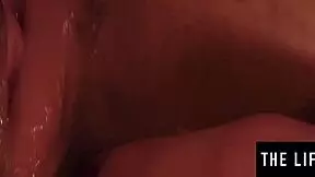 Teen Lesbian Eats Girlfriend's Pussy Voraciously