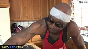 Young newcomer experiences group activity in interracial setting