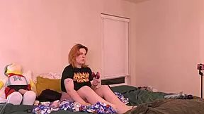 can hands-free orgasm really happen with pregnant teen's big tits?