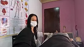 Unexpected erection occurs in front of the nurse during hospital visit