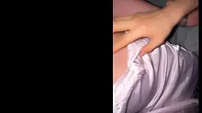 madrastra mexicana chichona convinces hijastro estudiante watching tv in his room, horny for homemade milf amateur action