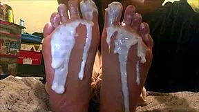 This 18-year-old Latina gets feet creamed on webcam.