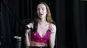 sempre gostou de enviar nudes chamou o professor pra um menage e a situa��o bizarra que passou na favela - debora esteves watch on sheer red