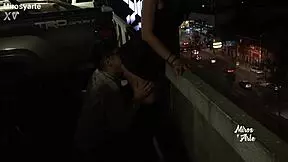 Miroslava lets stranger lick her pussy in parking lot