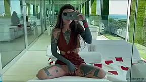 I filmed myself fingering my anal and cumming, want to see the full video?