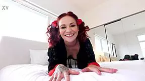 Jaz, Kylie Pierce, majhna 18+ najstnica s pletenicami, sesam ogromen kurac POV in pogoltnem spermo deepthroat blowjob