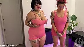 i love her huge boobs jumping and ass shaking in lingerie