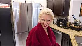 Charli Phoenix Roleplays Stepmom Perversion POV