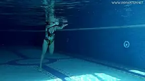 diana rius caresses her hot tits underwater