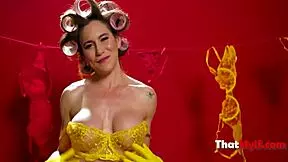 Spotlight On The Natural Milf Aderes Quin Thatmylf