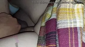 jovencita estudiante se culea a escondidas con su padrastro?