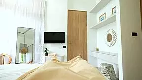 Overwhelming pleasure in my first jerk off salon visit, ending in rough deepthroat