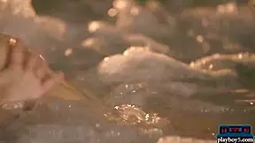 Teen Beauty Sea Rose Chilling Naked in a Warm Hot Tub