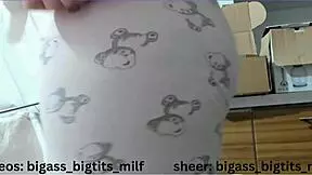 I can't stop masturbating in my pajamas, showing off my big ass and camel toe, milf style.