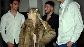 little tourist wants to try 3 spanish portstitutes