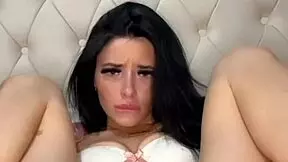 Horny british slut solo�toy play