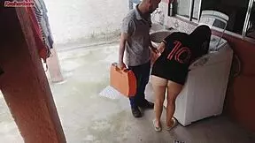 Brazilian Housewife Pays Washing Machine Technician with Her Big Ass While Husband Is Away