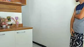 while husband bathes i fuck his friend risky