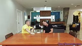 Stepdaughter teen 18+ with round booty bounces