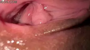 moscowska najstnica 18+ piša in se prvič jebe