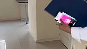 Novice real estate advisor accepts to close the deal with her client in the house