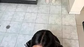 Novice real estate advisor accepts to close the deal with her client in the house