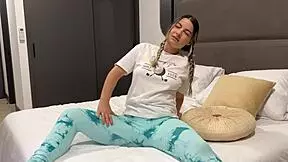 I convinced a stranger at the gym to creampie my hairy pussy