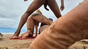 Vídeo Amador Nesse Dia Resolvemos Foder E Fazer Uma Surubas Com Dois Lugar Na Praia E Na Rua Lá Na Bahia Com As Gostosa