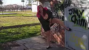 watch me squirt in the public park while masturbating.