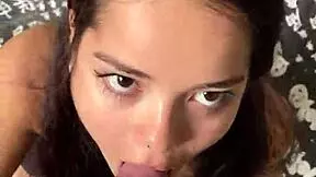 Cute girlfriend gives sloppy blowjob to big dick