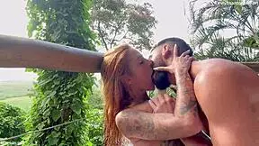 Ruiva Gostosa Mamando E Sentando Na Piroca Dentro Da Banheira - Romulo Pontess