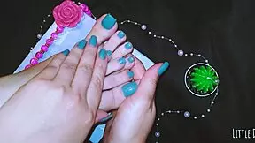 Foot Massage Orgasm & Foot Fetish With Babe Teen 18+ Young 18+ Amateurs Beautiful